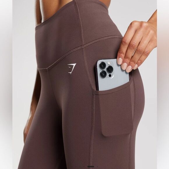 GYMSHARK POCKET LEGGINGS
Body Fit Chocolate Brown S NWT in packaging - Picture 4 of 7